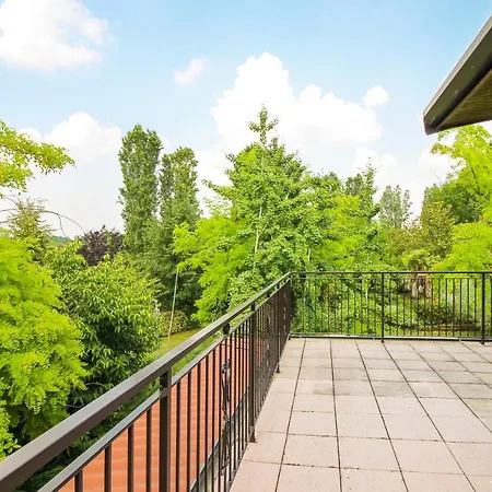 & Country Holidays Apartament Bussolengo